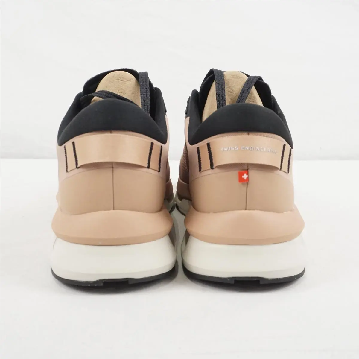 On-Running shoes - On Cloudzone - Cloudze - 3WF10073296 - White (UPC: 7615537238715) 1