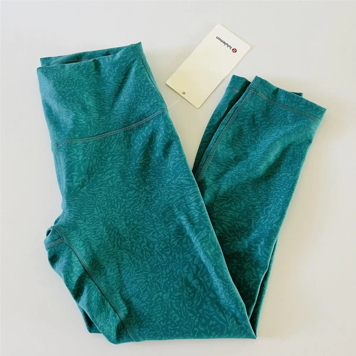 Lululemon Athletica Crunch Teal Lagoon Wunder Train HR Crop 23 Leggings - US 6