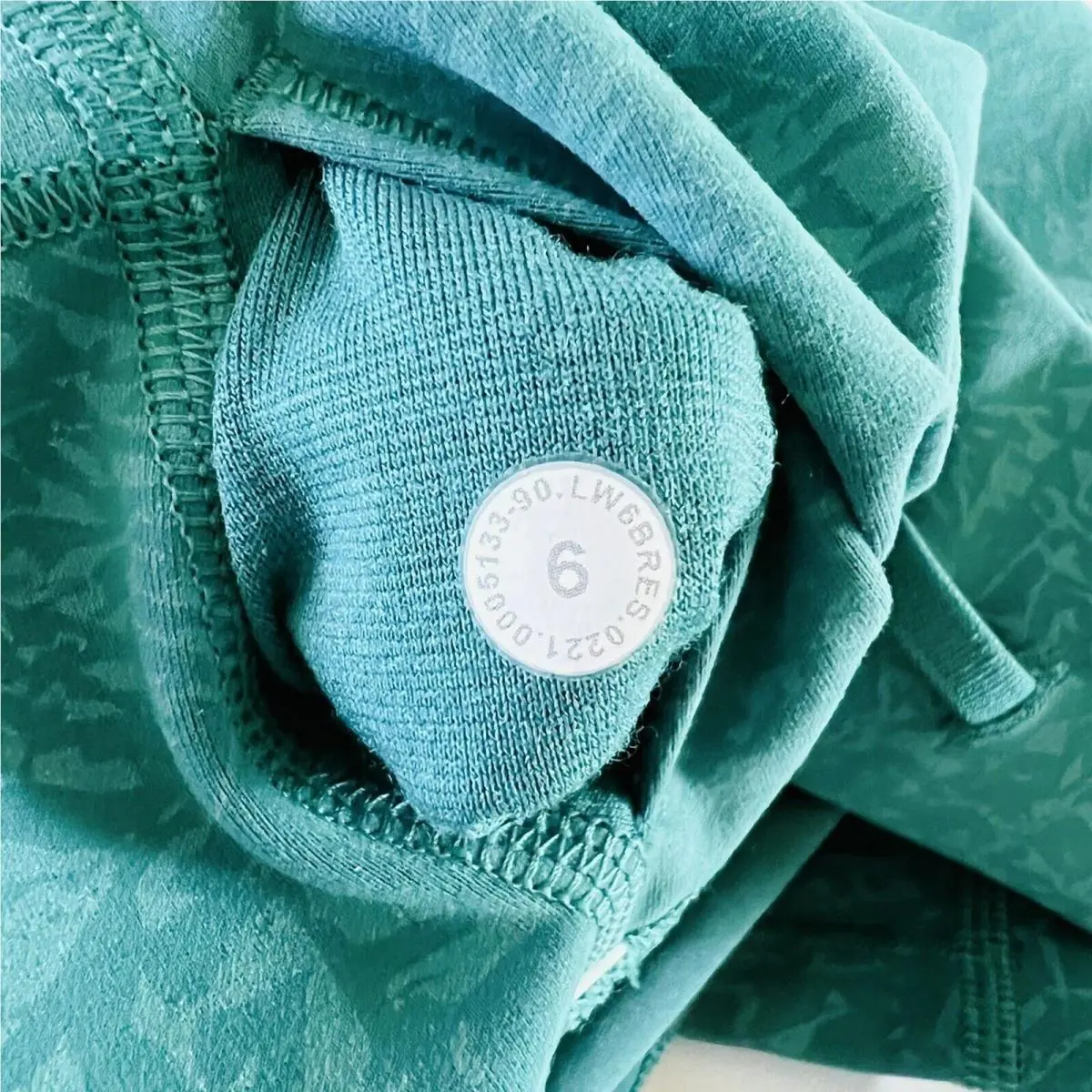 Lululemon clothing - Green 4