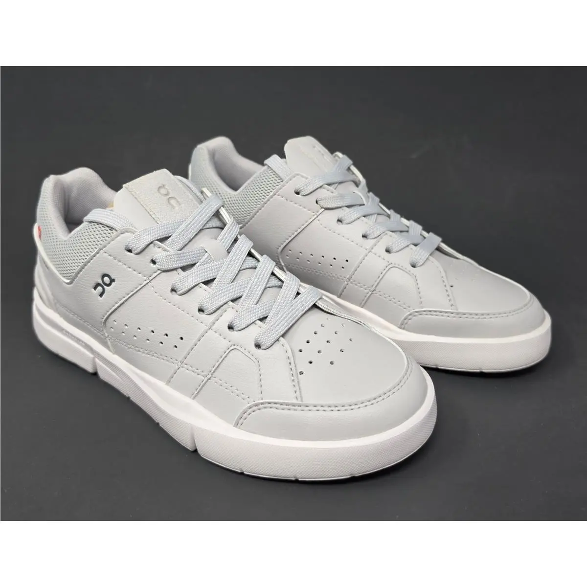 On Running The Roger Clubhouse Glacier White Women`s Sneakers 6.5 48.99405