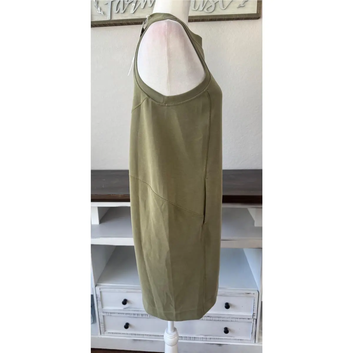Lululemon clothing - Green 1