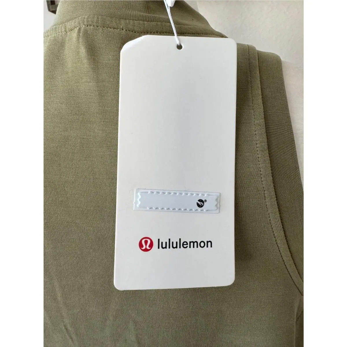 Lululemon clothing - Green 4