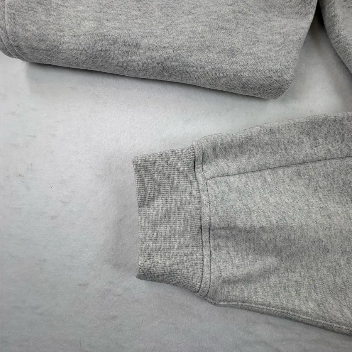 Lululemon clothing - Gray 10