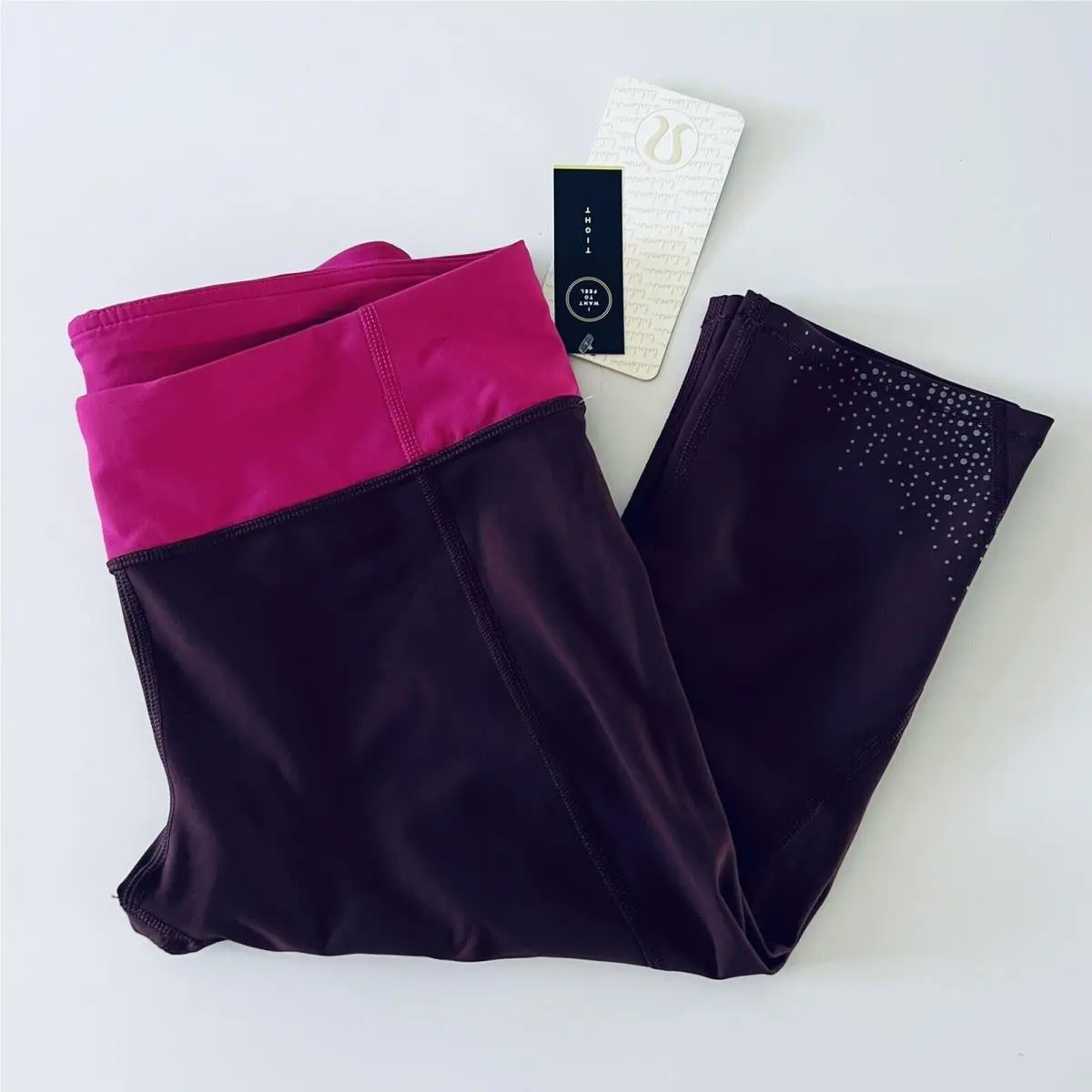 Lululemon Athletica Bordeaux Drama Raspberry Tight Stuff Crop - US 10