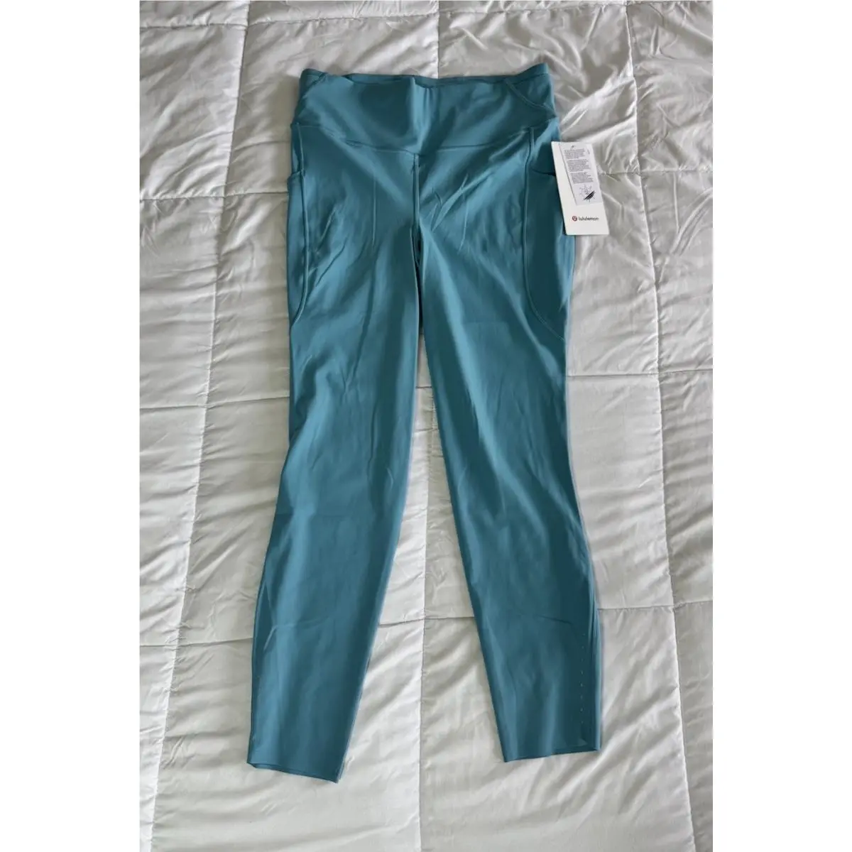 Lululemon Size 10 Leggings Fast Free HR Tight 25” Washed Blue 40+ UV