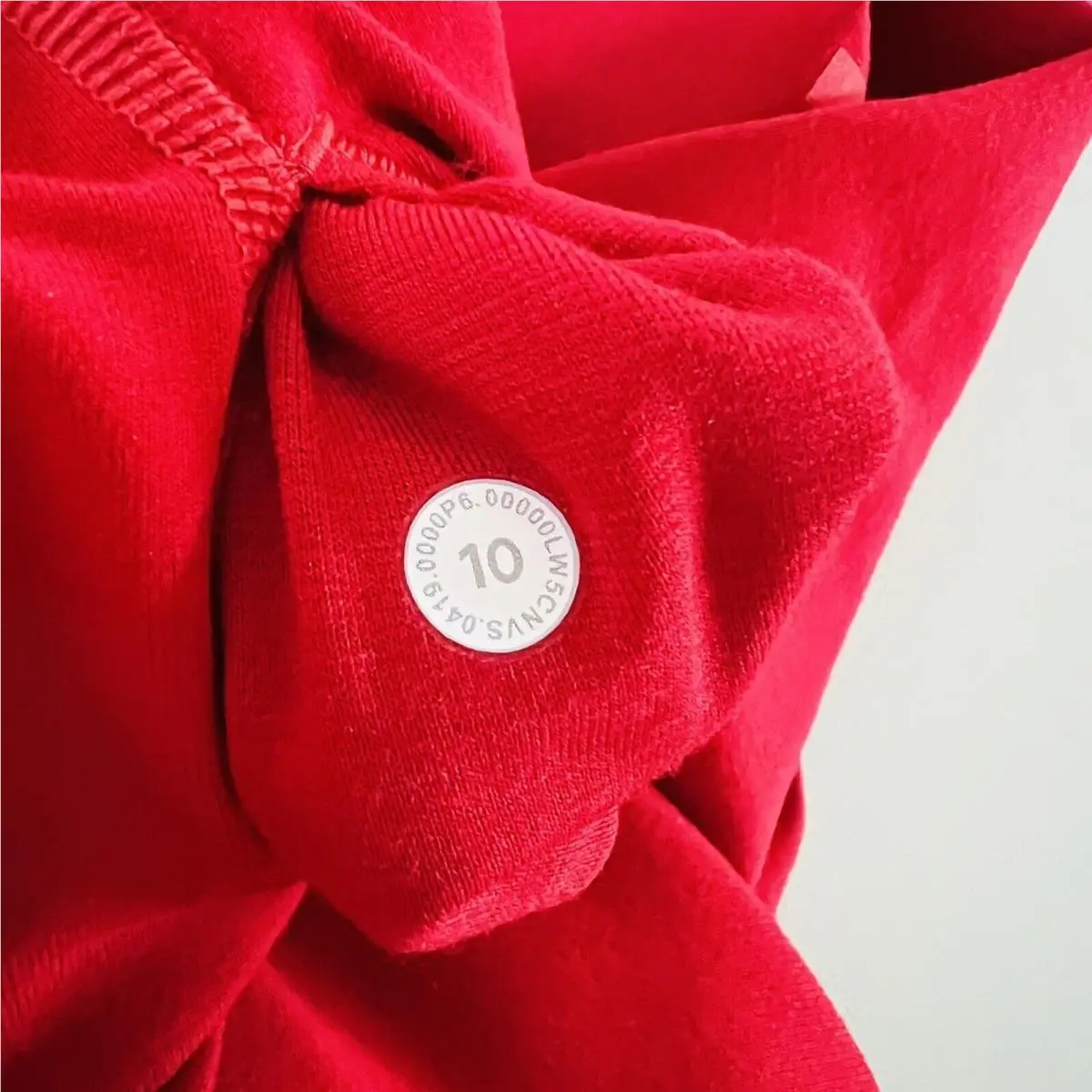 Lululemon clothing - Red 5