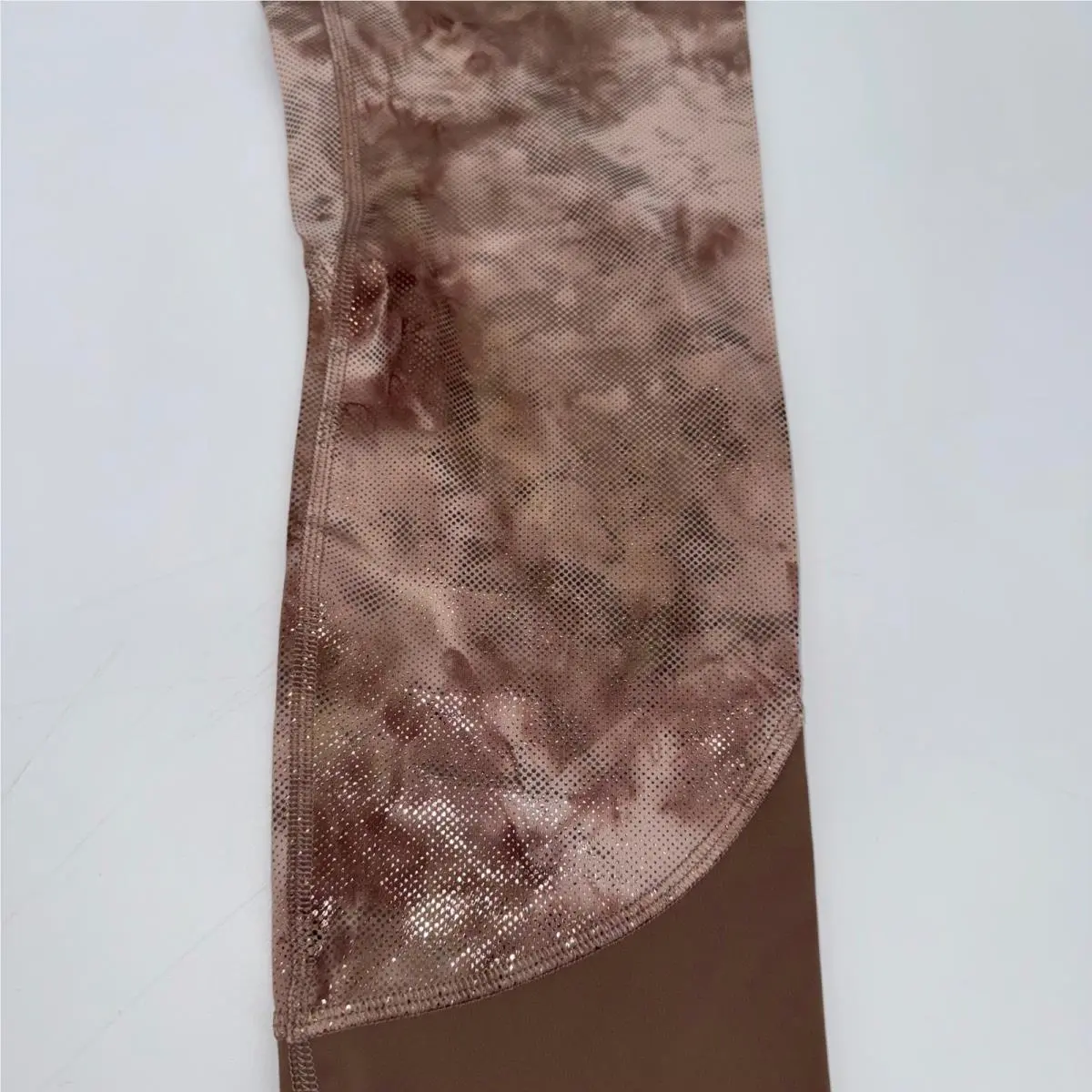 Lululemon clothing - Brown 1
