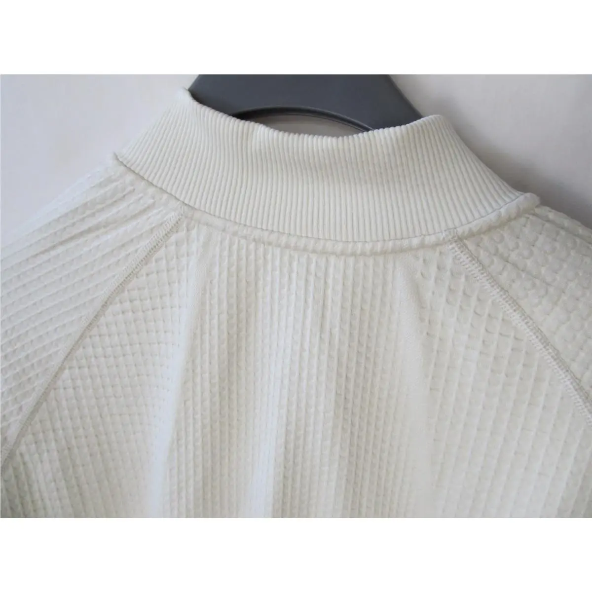Lululemon clothing - Ivory 6