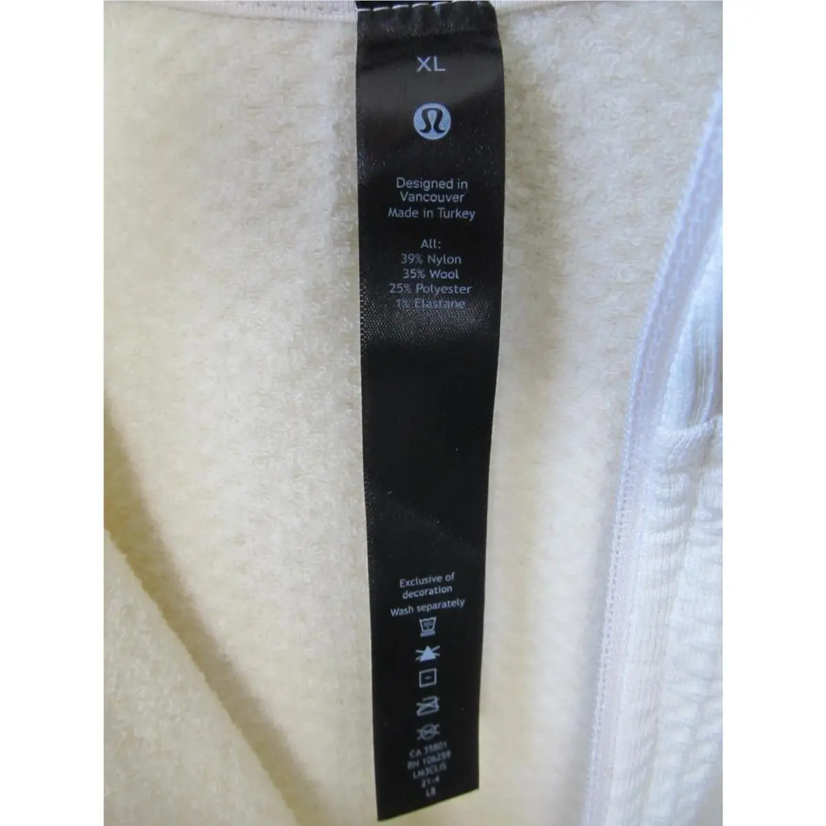 Lululemon clothing - Ivory 1