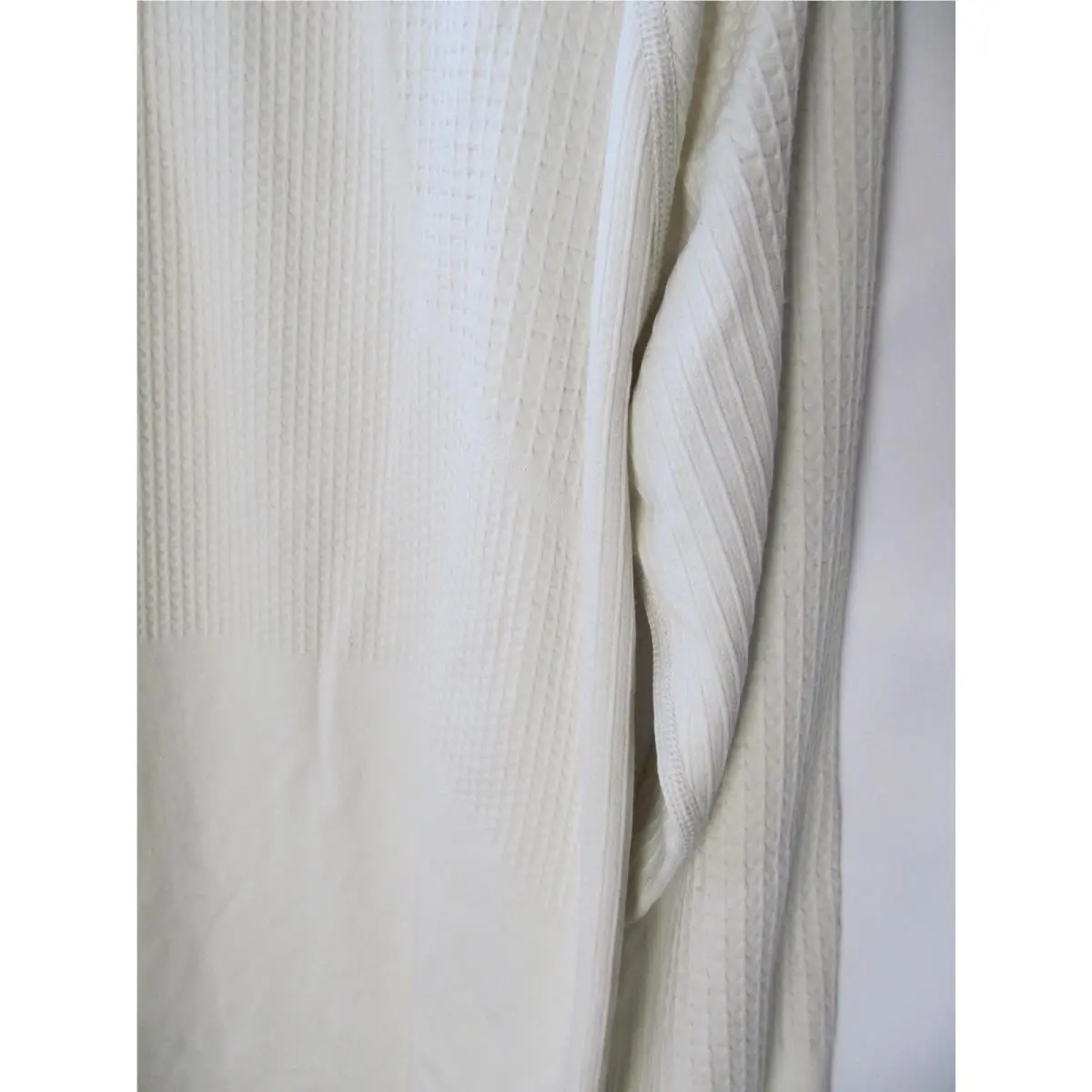 Lululemon clothing - Ivory 5