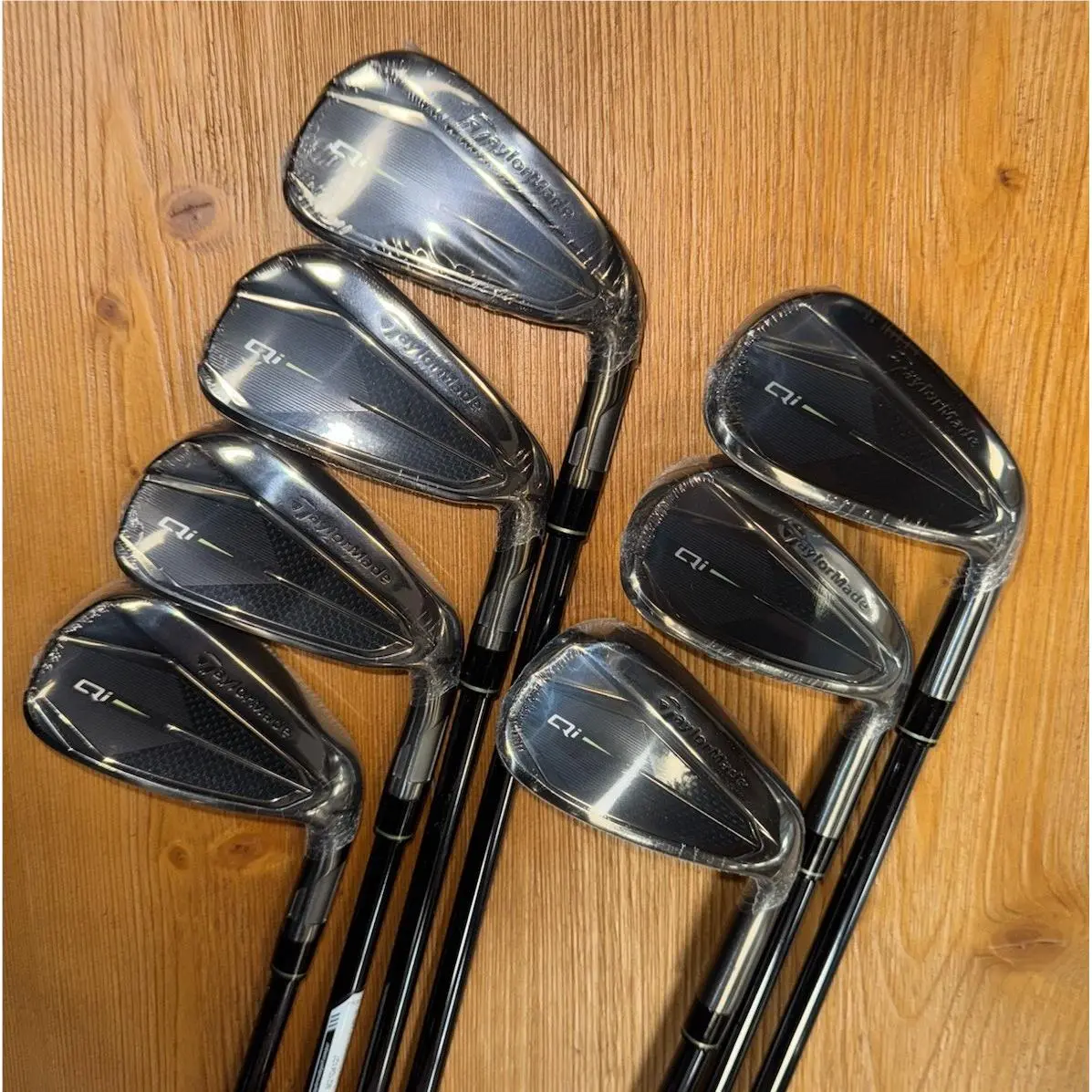 Taylormade Qi Gun Metal Irons 2025 - 5-PW+AW Graphite Regular Flex