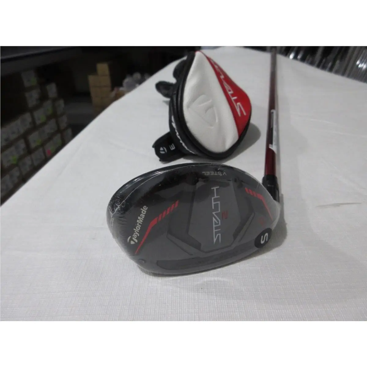 Left-handed Taylormade Stealth 2 HD Hybrid - 3H - 20 - Stiff Graphite