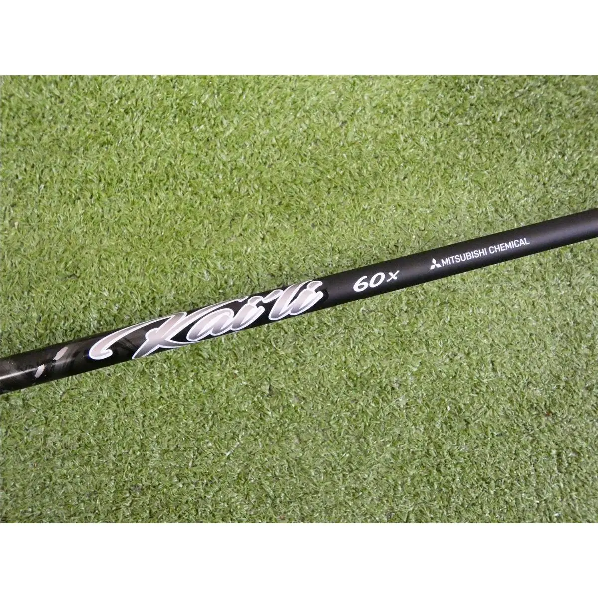 TaylorMade  - Qi35 LS - White 2