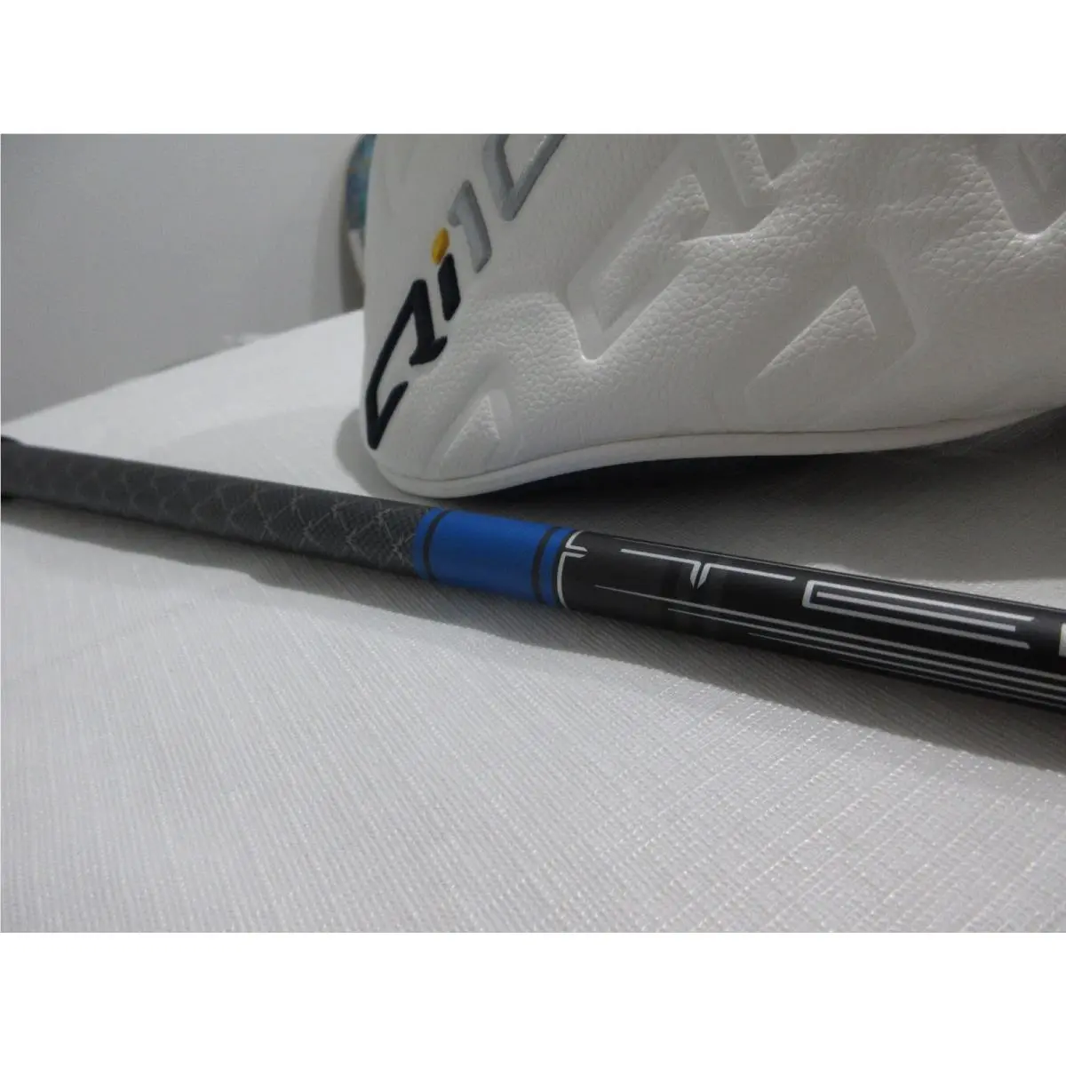 TaylorMade  - Tensei Blue AV Series 65 3