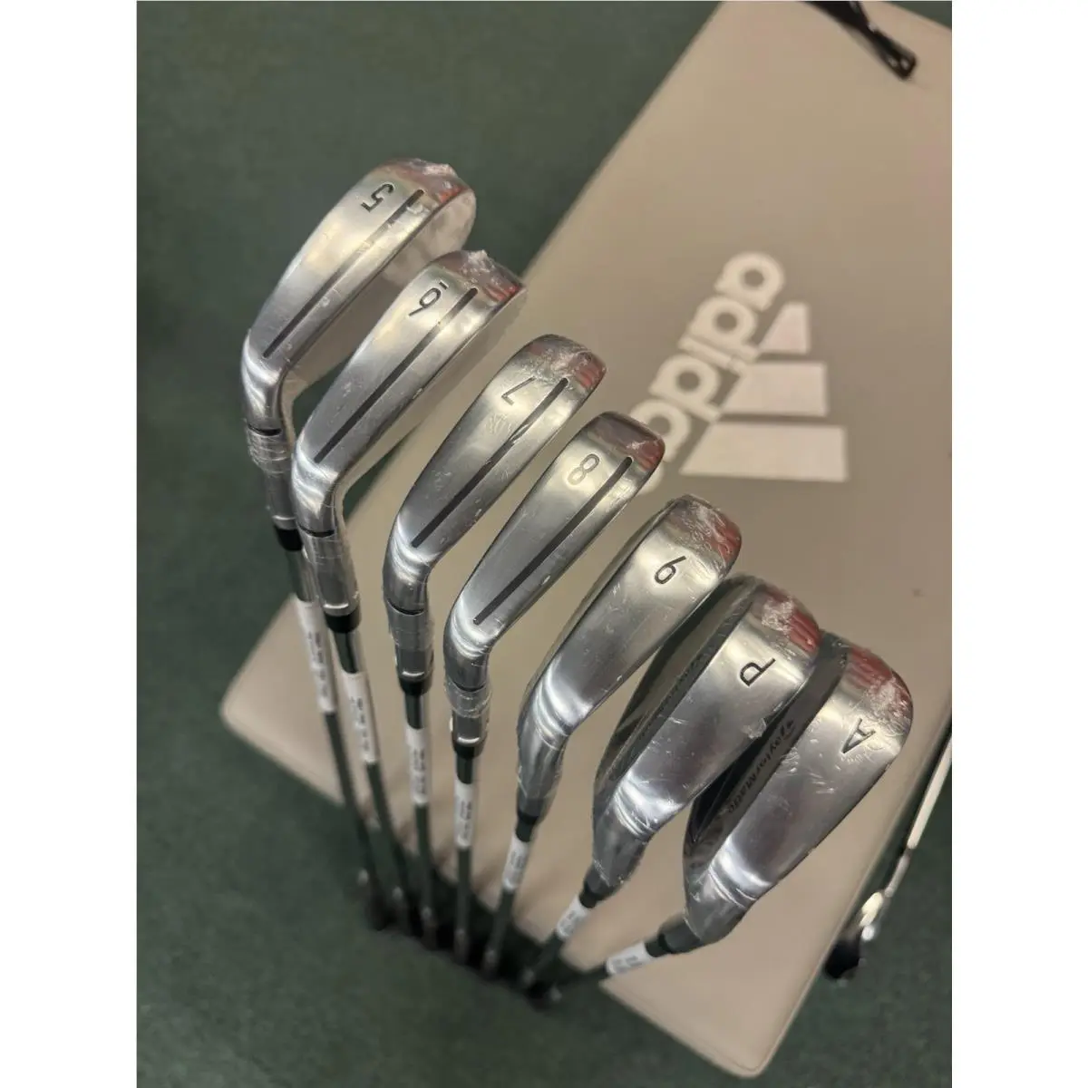 TaylorMade  - KBS MAX MT R|85 - KBS MAX - Silver, Lie Angle: Silver 4