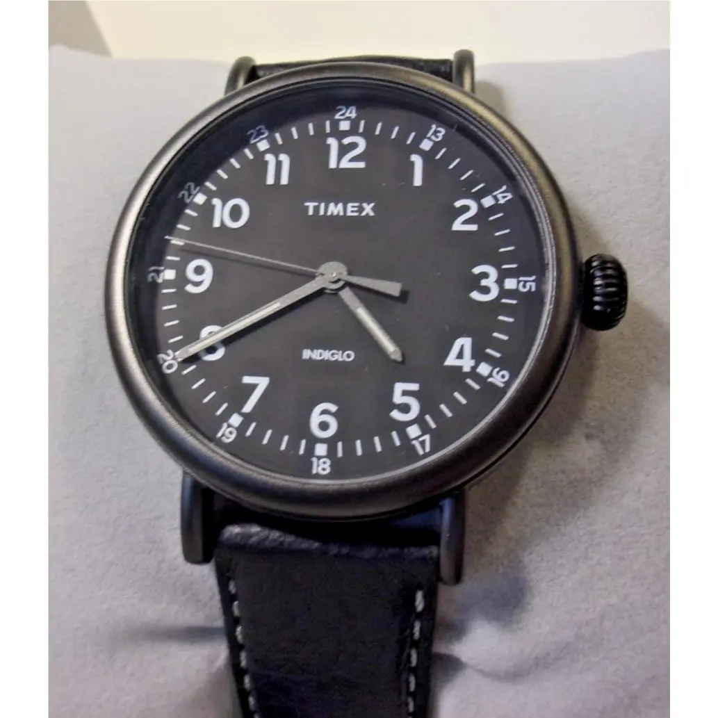 TW 2T91000 Vq. Onion Crown. Indiglo. 42mm. Black Dial Strap by Timex