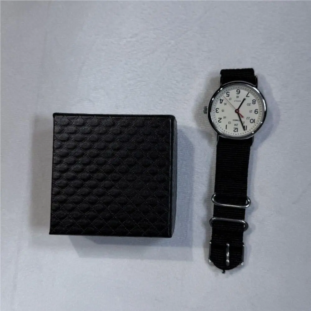 Timex Indiglo Men`s Wrist Watch 30 Meters Stainless Steel