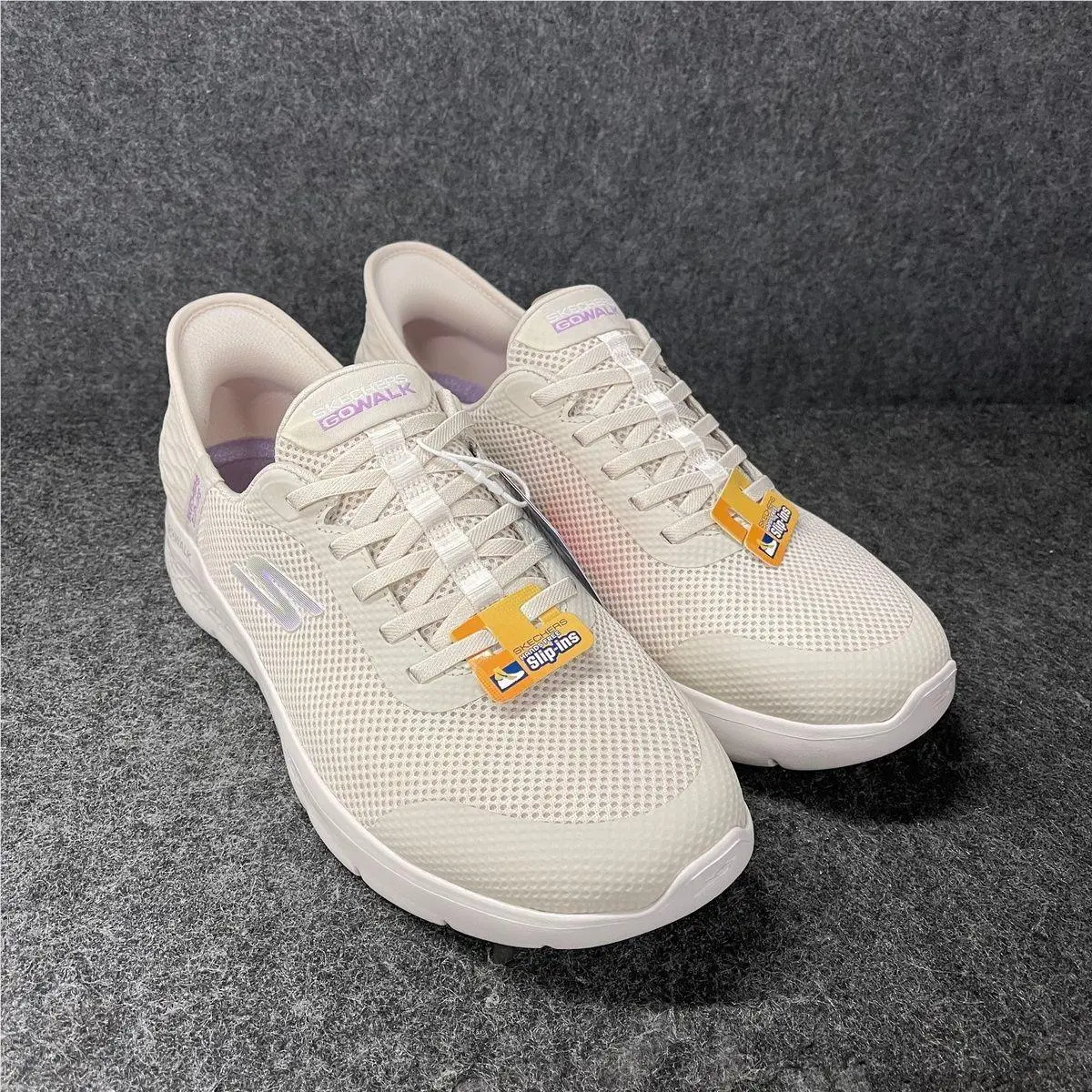 Skechers GO Walk Flex-grand Entry Sneaker Women`s Size US 12 Off White