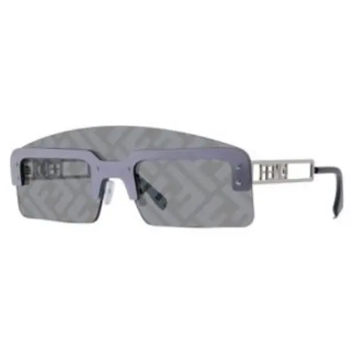 Fendi FE40023U-0016C Sunglasses Boutique Display