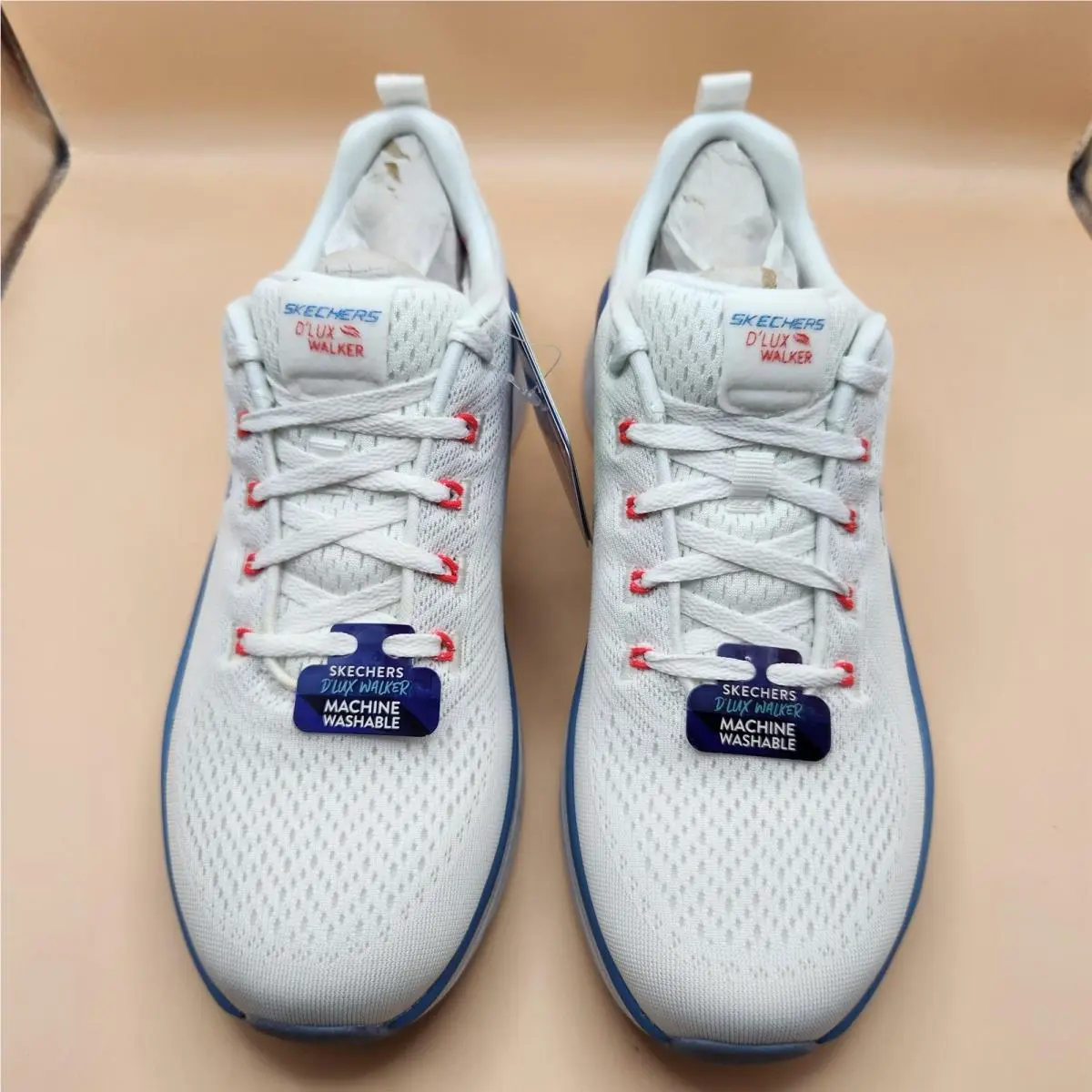 Skechers shoes - Skechers D`LUX Walker Fresh Finesse - 149368/WPBL - White 1