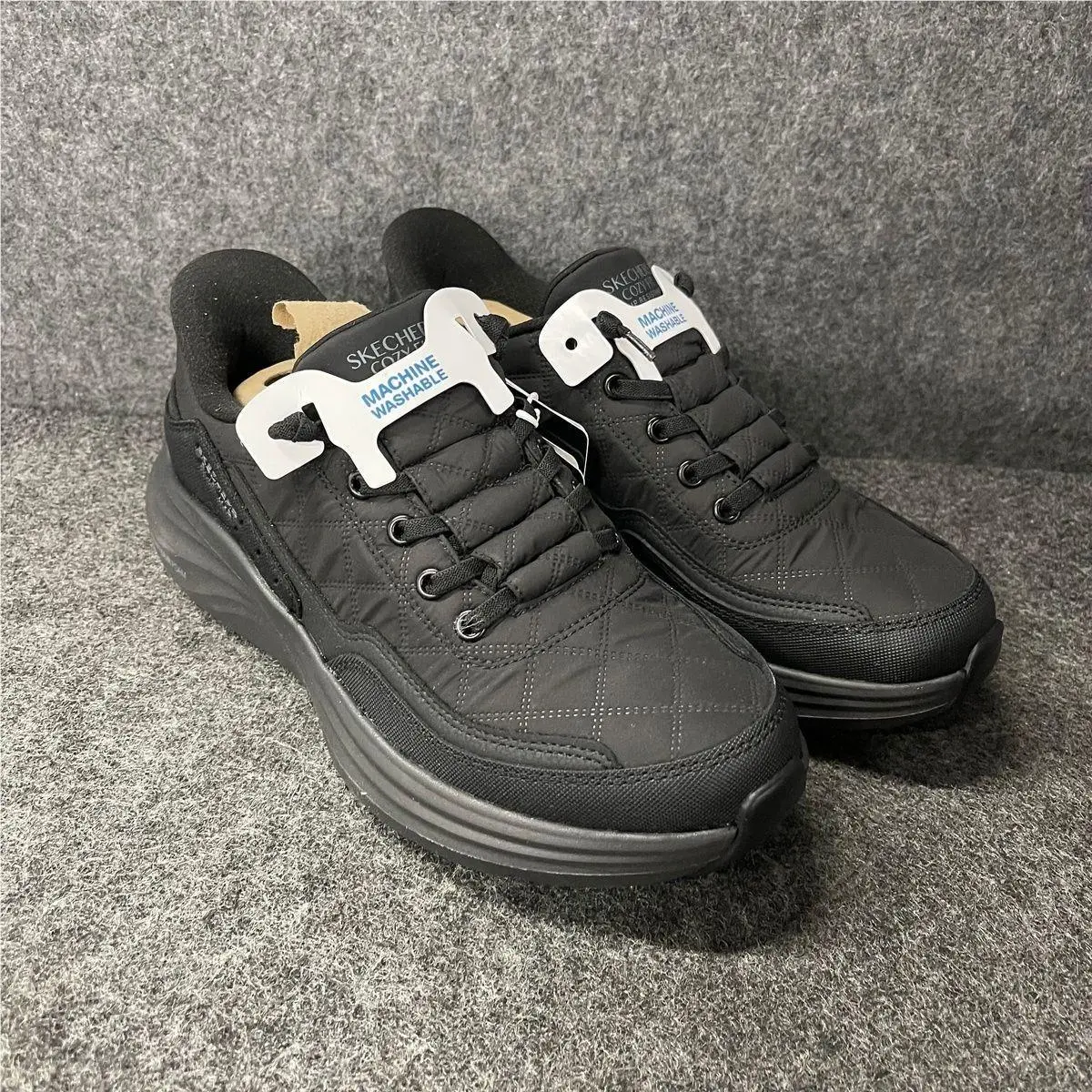 Skechers Contour Foam-slip-resistant Sneaker Women`s Size US 7 Black