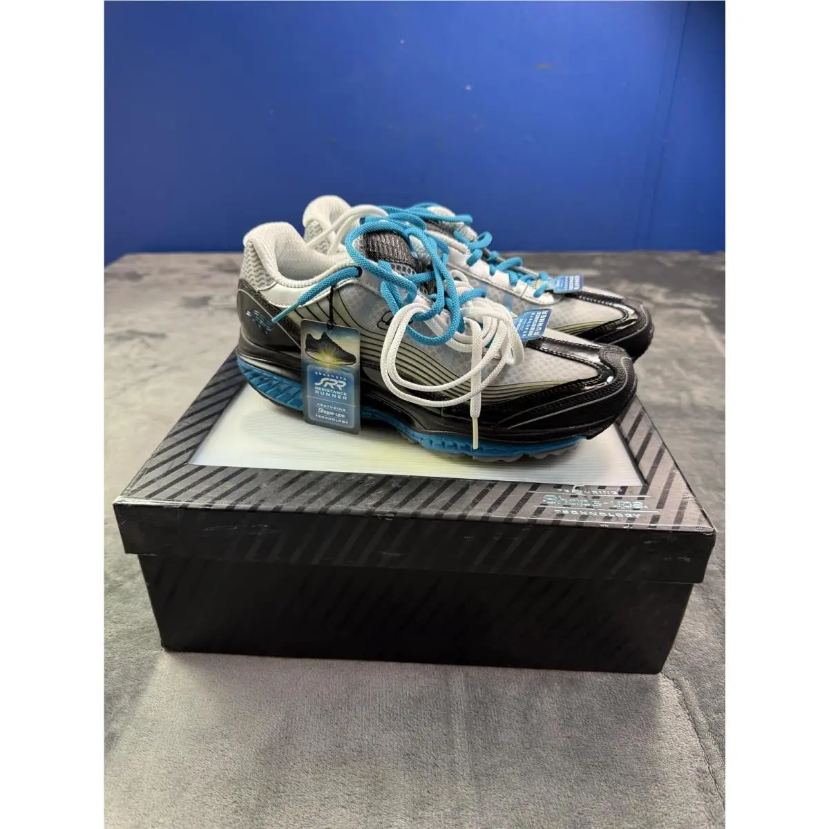 Skechers Shape-ups Resistance Runner Shoes Womens 10 Black 12371/BKBL Sneakers