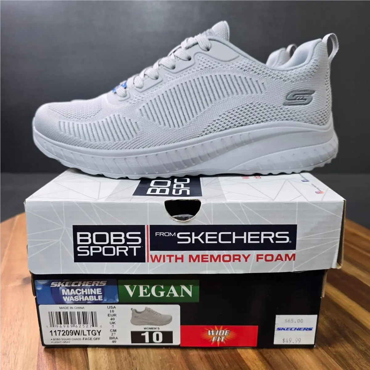 Skechers Bobs Squad Chaos Face Off Womens 10 Wide Light Gray Vegan Memory Foam