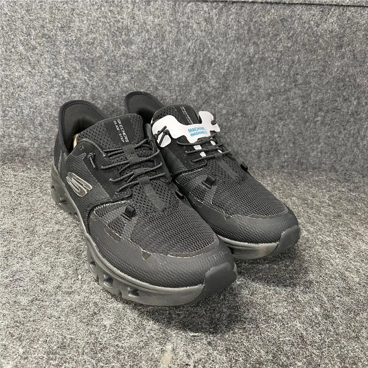 Skechers Slip-ins: Glide-step Pro Sneaker Women`s Size US 9 Black