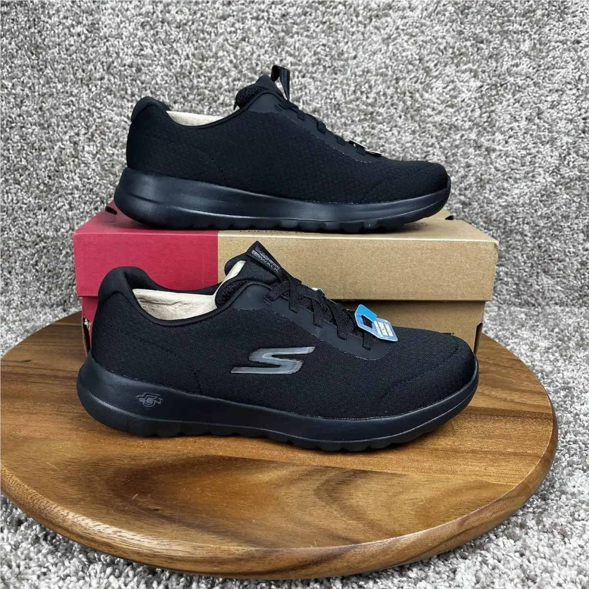 Skechers Women`s Go Walk Joy Ecstatic Black Sneakers Shoe Size 8.5