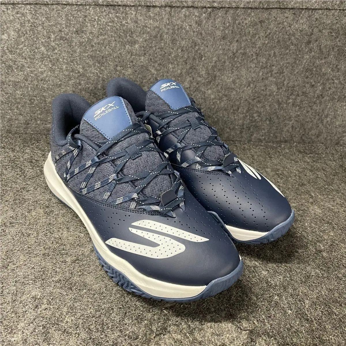 Skechers Relaxed Fit Viper Court Rally Pickleball Shoes Men`s Size 13