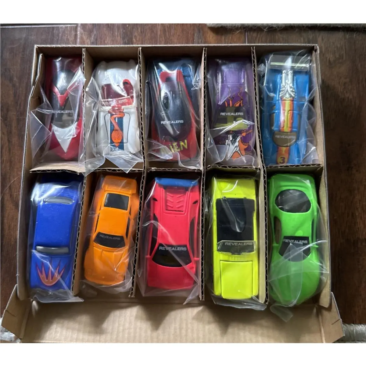 Hot Wheels Revealers 1992 Mail-away Exclusive Set. 10 Blue Token Cars