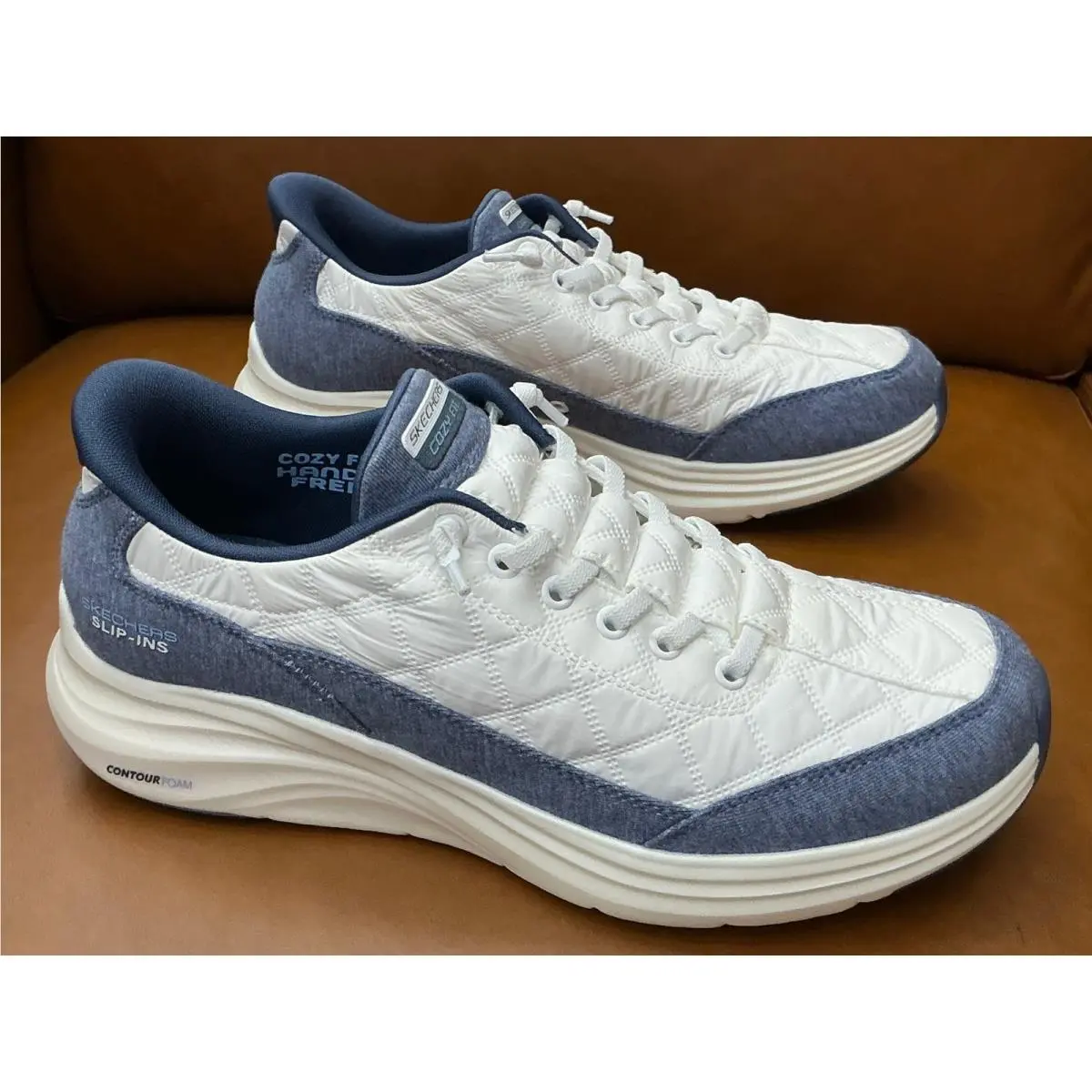 Skechers Slip-ins Cozy Fit Women 9.5 White Navy Quilted SN 150842
