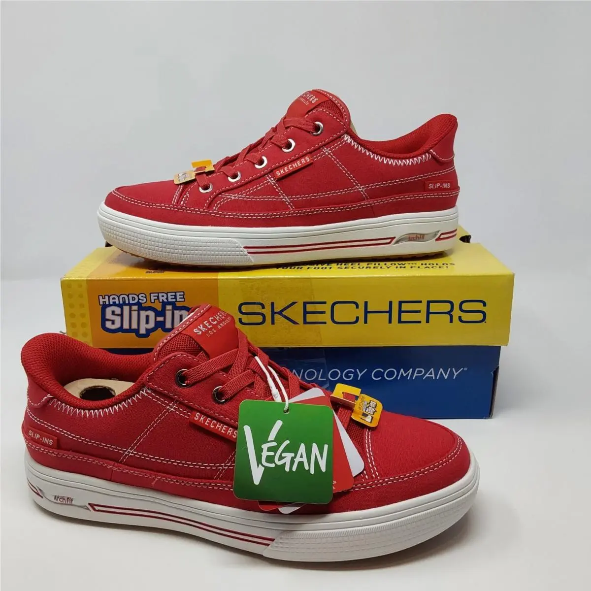 Skechers Slip-ins Arch Fit Bee Ya There Red Canvas Sneakers Women`s 7.5