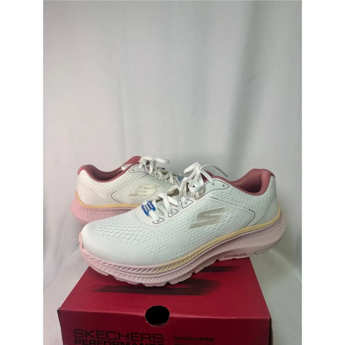 Skechers Go Run Consistent 2.0 Mile Marker Natural Pink Sneakers 128607 Women 10