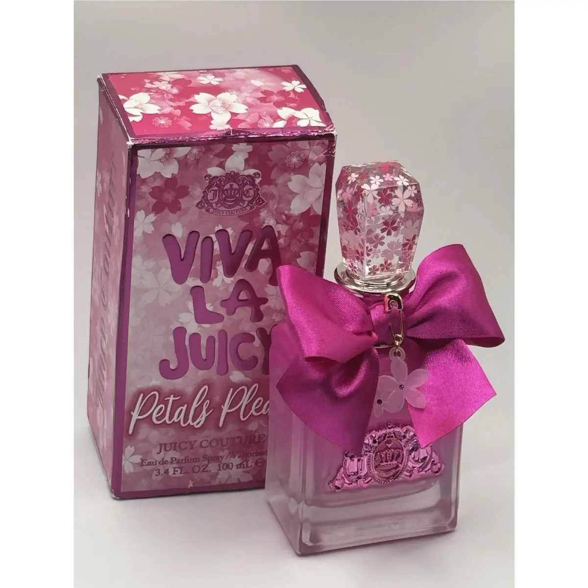 Viva La Juicy Petals Please By  Eau De Parfum 3.4 fl oz / 100 mL by Juicy Couture