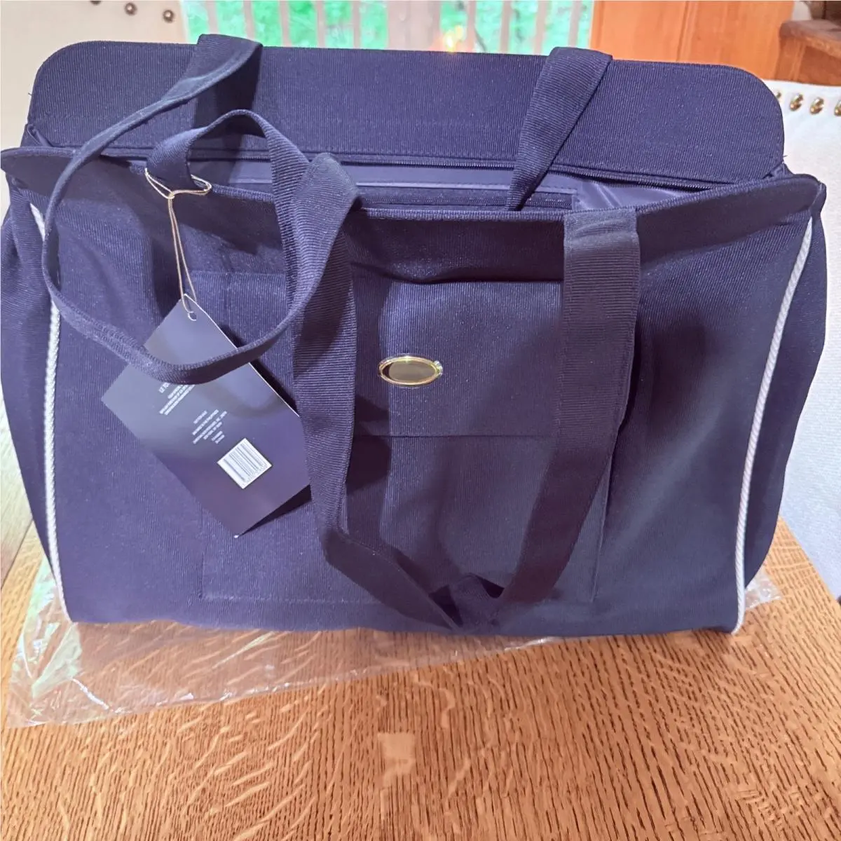 Large Perfumes Christian Dior Navy Tote/travel Bag w Front Pocket 17 x 14