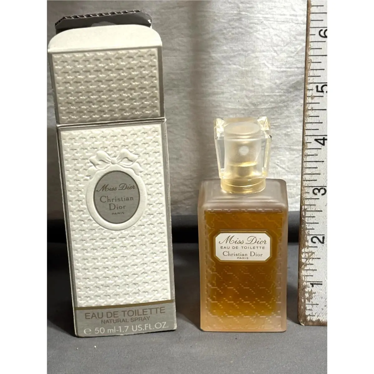 Old Stock Miss Dior Christian Dior Edt 1.7oz Spray Women Perfume Parfum 50mL