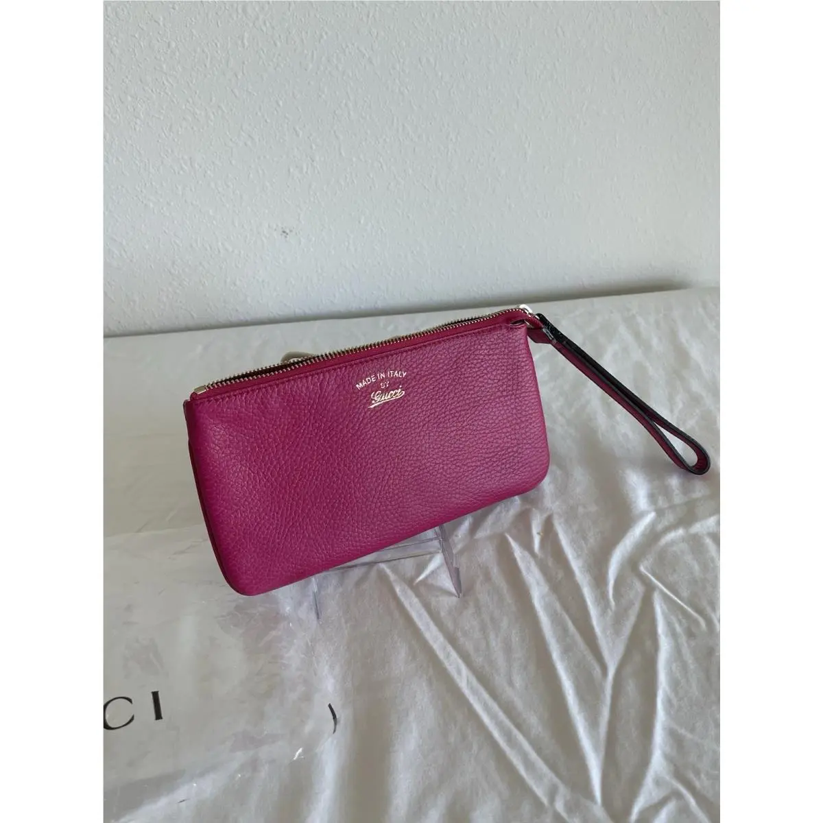 368878 Wristlet Wallet Pouch Leather Hot Pink by Gucci