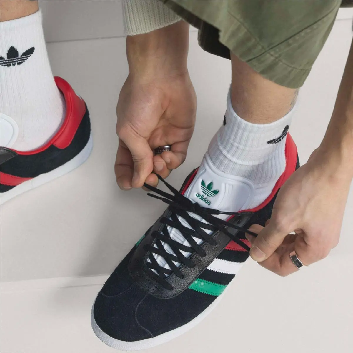 Adidas shoes - adidas Gazelle - Gazelle - Black/White/Better Scarlet 34