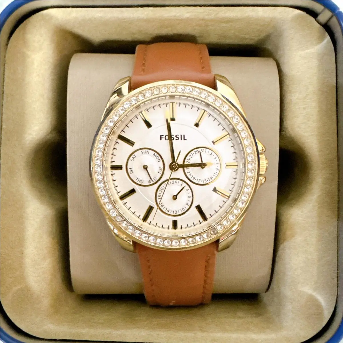 BQ3414 Women Quartz Watch Crystal Bezel Brown Leather Gold‑tone Watch by Fossil