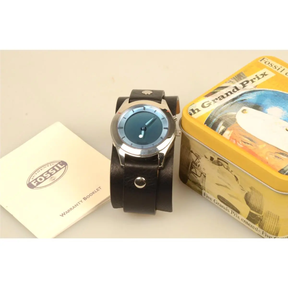 Vintage  Watch JR8263 Wide Black Leather Band - Needs Battery by Fossil