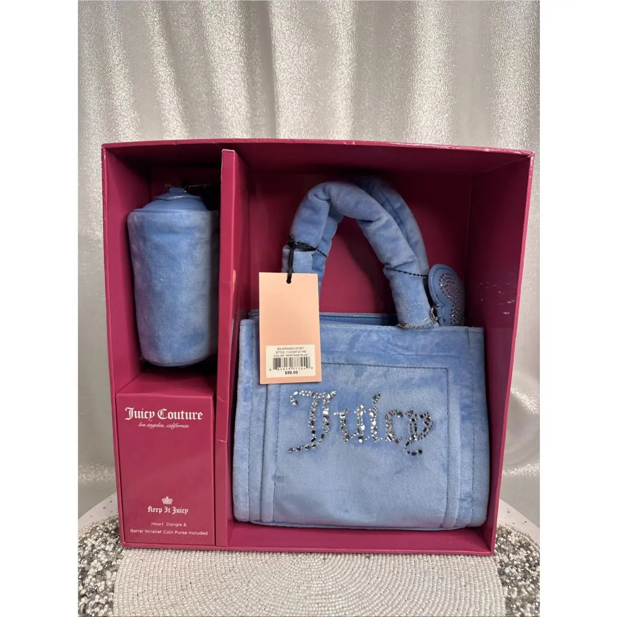 Blue Heart Dangle Barrel Wristlet Gift Set by Juicy Couture