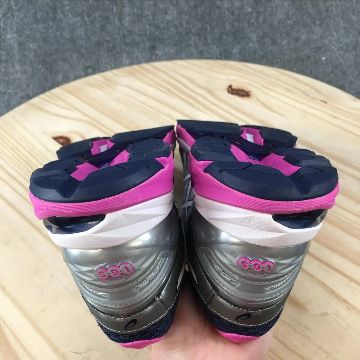 Asics shoes - ASICS GT-2000 - Silver 10