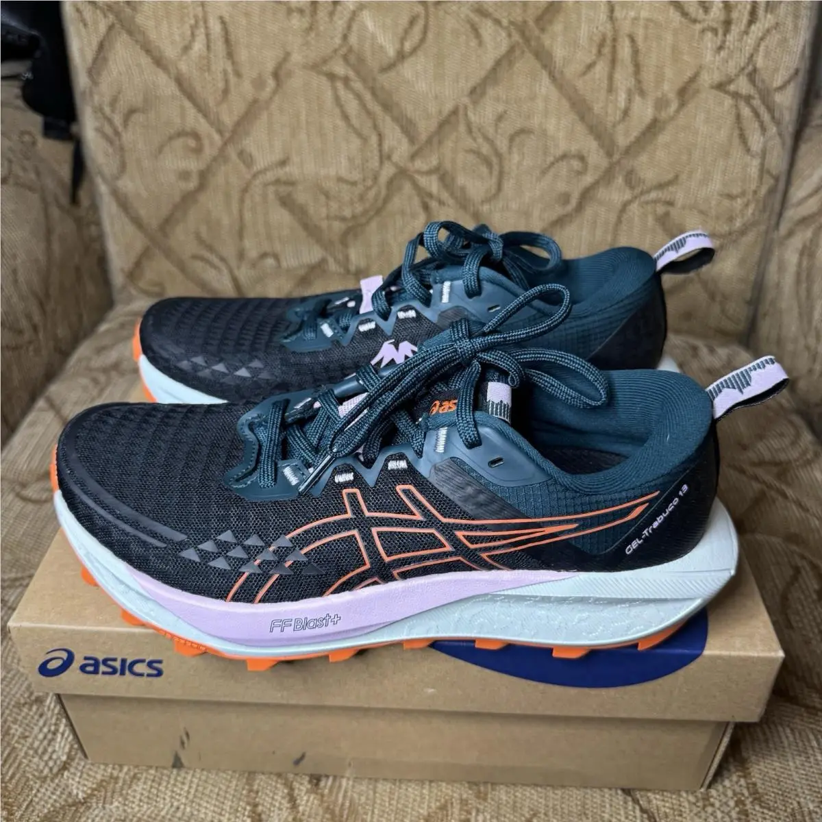 Asics Women`s Trabuco Max Trail Running Shoes Black/nova Orange Size 6