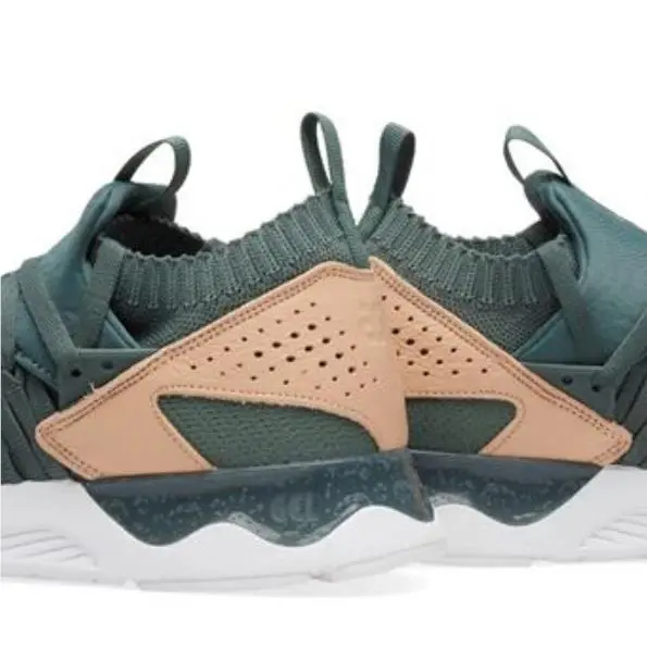 Asics shoes - Dark Forest (UPC: 191497185643) 0