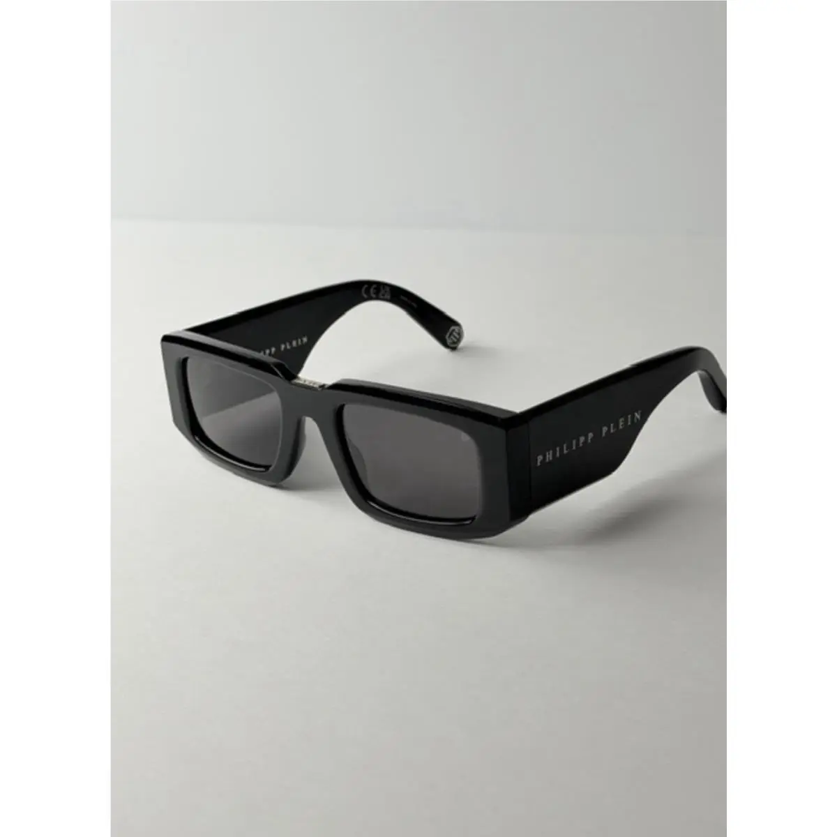 Master Spp 149V Col 0700 Sunglasses by Philipp Plein