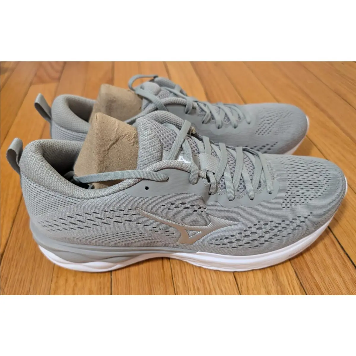 Mizuno shoes - Mizuno Wave Revolt2 - Wave - J1GC238199 - Gray (UPC: 0889961605451) 2