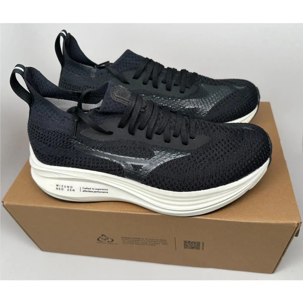 Mizuno Neo Zen Black White Men Road Running Jogging Shoes J1GC2528-05 Men 8.0