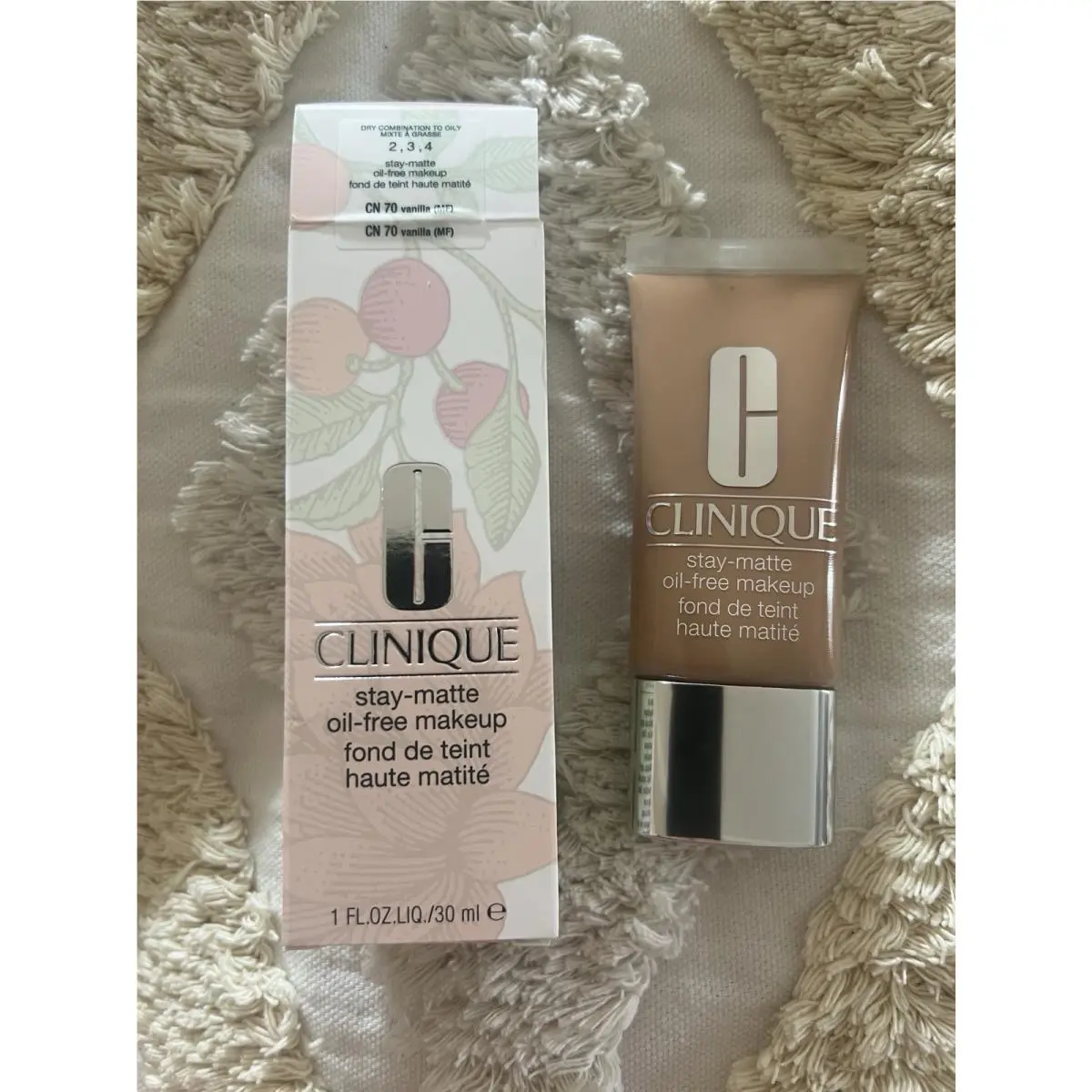 CN 70 Vanilla Clinique Stay-matte Oil-free Makeup 1oz/30mL