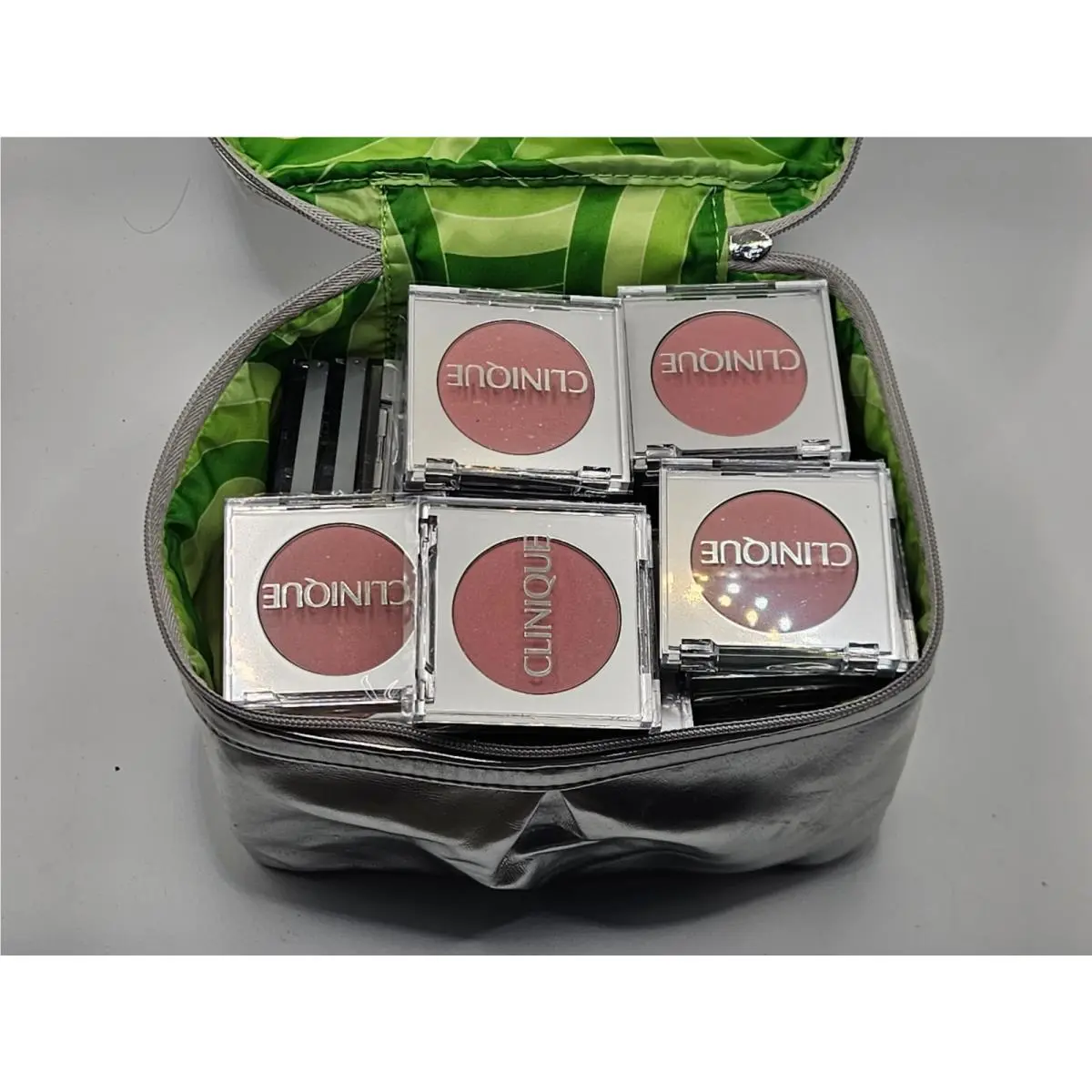 Clinique Travel Size Eyeshadow Pallet Cupid Lot OF 50 Vhtf